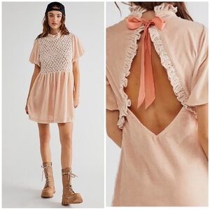 Free People Velvet Gum Drop Mini Dress Size‎ Large Pale Coral Peach